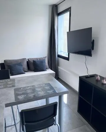 Le Parc Giron 2 Apartment Saint-Etienne (Loire)